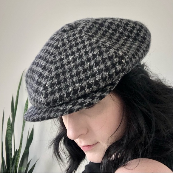 Vintage Other - Vintage Irish Tweed Wool Houndstooth Newsboy Cap Flat Cap
